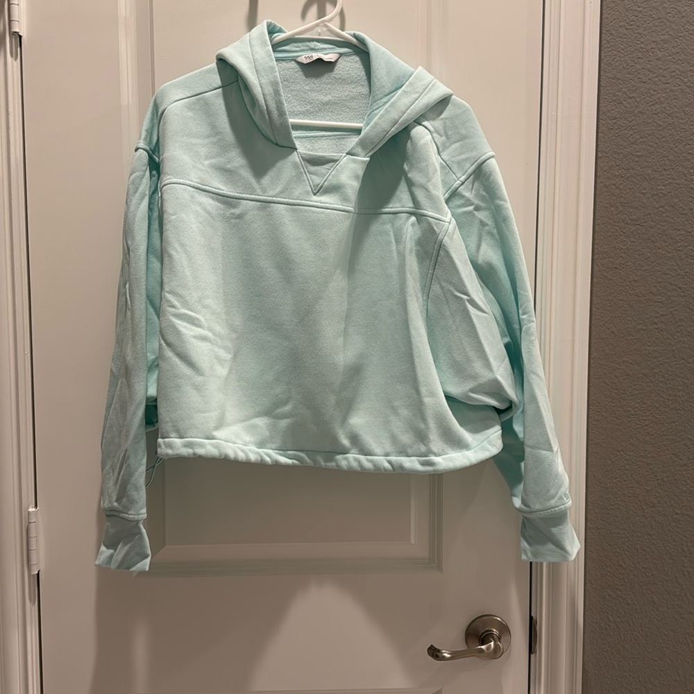 Cropped DSG hoodie by Twitch + Allison